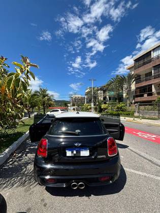 MINI COOPER 2.0 S 16V TURBO GASOLINA 2P AUTOMÁTICO MINI COOPER 2.0 S 16V TURBO GASOLINA 2P AUTOMÁTICO